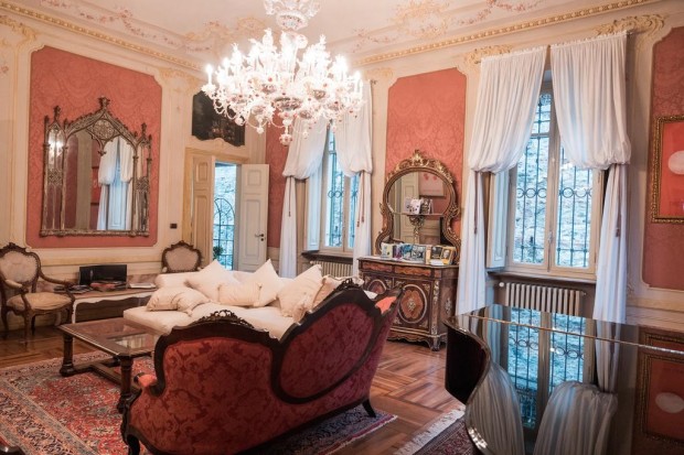 Villa Erre Literary B&B, location esclusiva con piscina a Torino