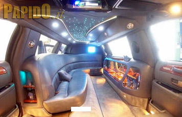 Foto Limousine Blu 5 Porte