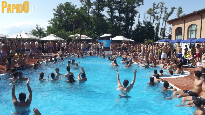 Domenica 15 Luglio - Pool Party